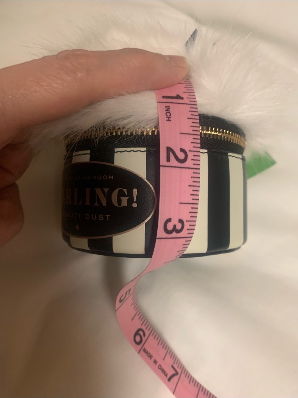 Kate Spade Collectors Darling Instant Va Va Voom Beauty Dust Fluffy Coin Purse - Picture 13 of 14
